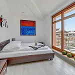 Grand - Neptun Park. Apartamento