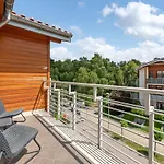 Grand - Neptun Park. Apartamento