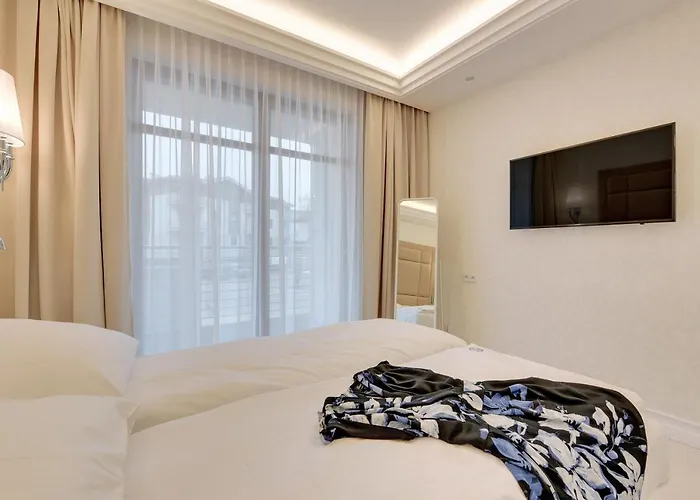 Grand - Neptun Park. Apartment *
