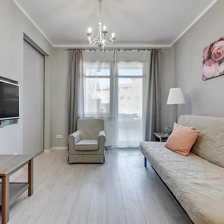 Apartment Grand Apartments - Neptun Park. Gdansk
