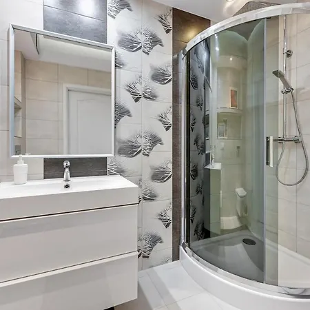 Grand - Neptun Park. Apartment