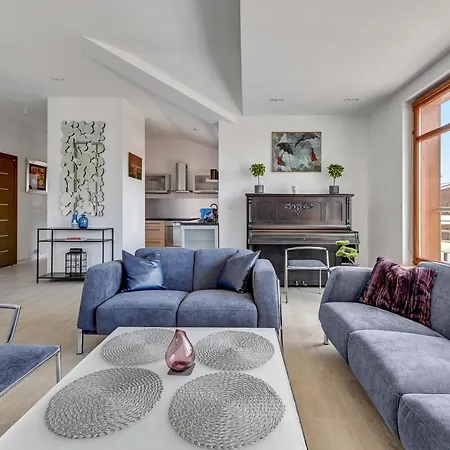 Grand - Neptun Park. *