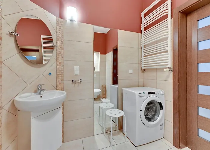 Grand - Neptun Park. * גדנסק