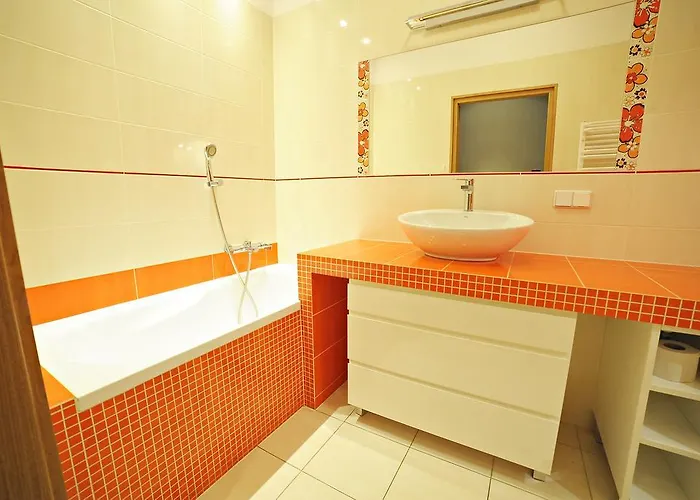 Grand - Neptun Park.